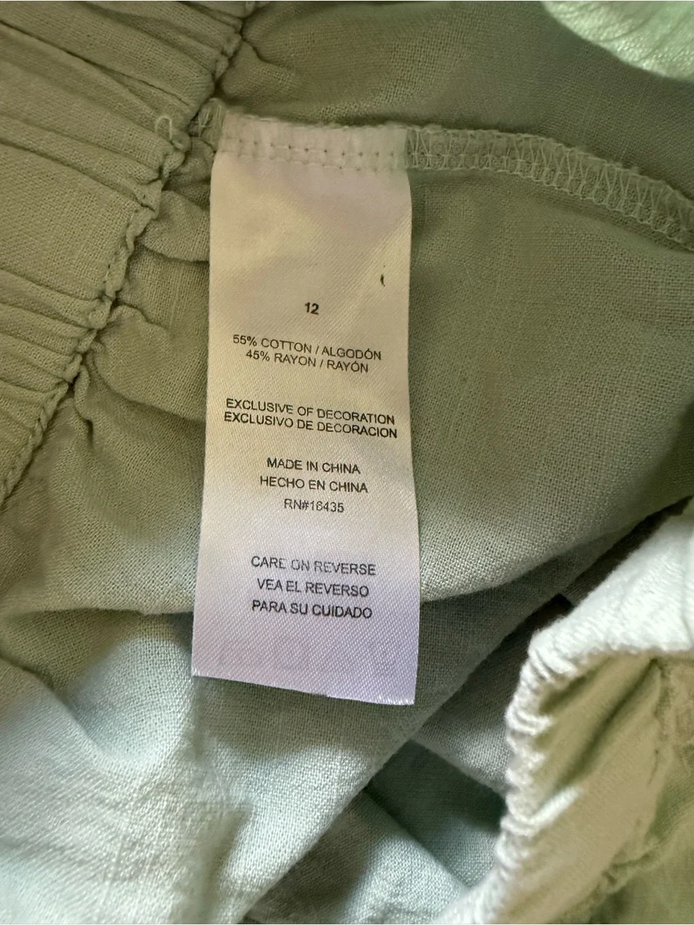 Tahari light mint